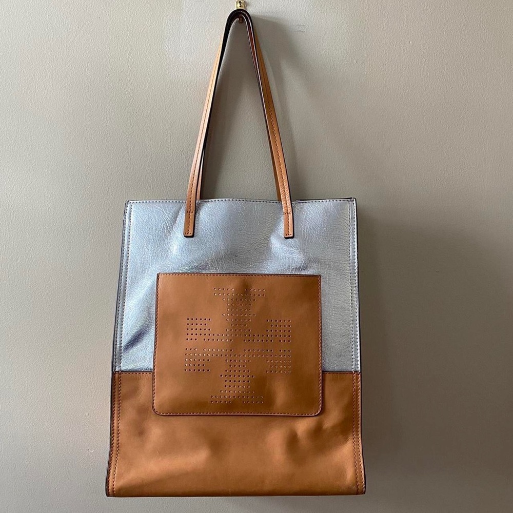 Tory Burch color block bag in metallic/leather